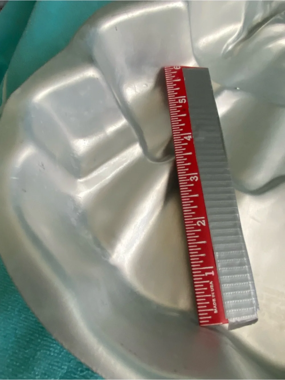 1995 Wilton Barbie Cake Pan